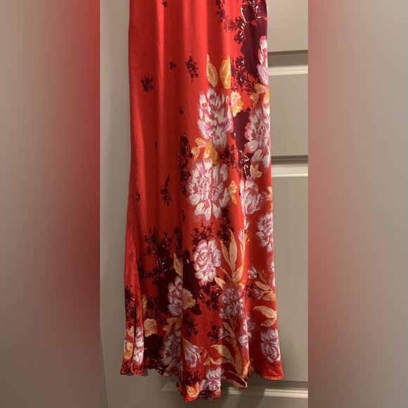 Free People Get To You Printed Maxi Floral Slip Dress Scarlet Combo - Small NWT - Picture 15 of 16